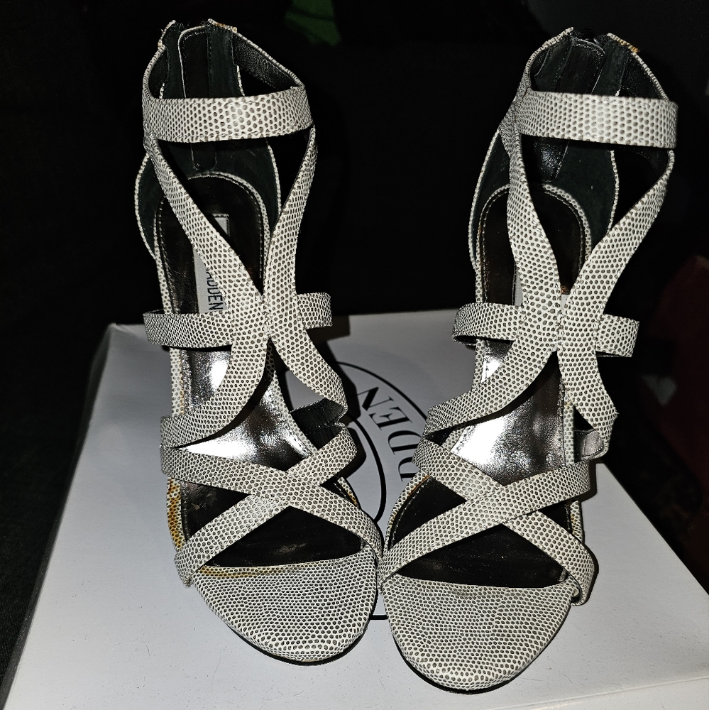 Steve Madden Maree Metallic Sandal -  Medium Grey